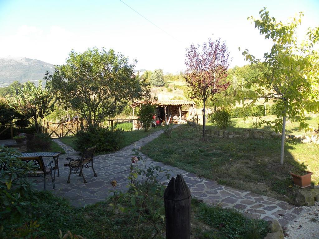 B&B Caselunghe Camerino Exterior photo
