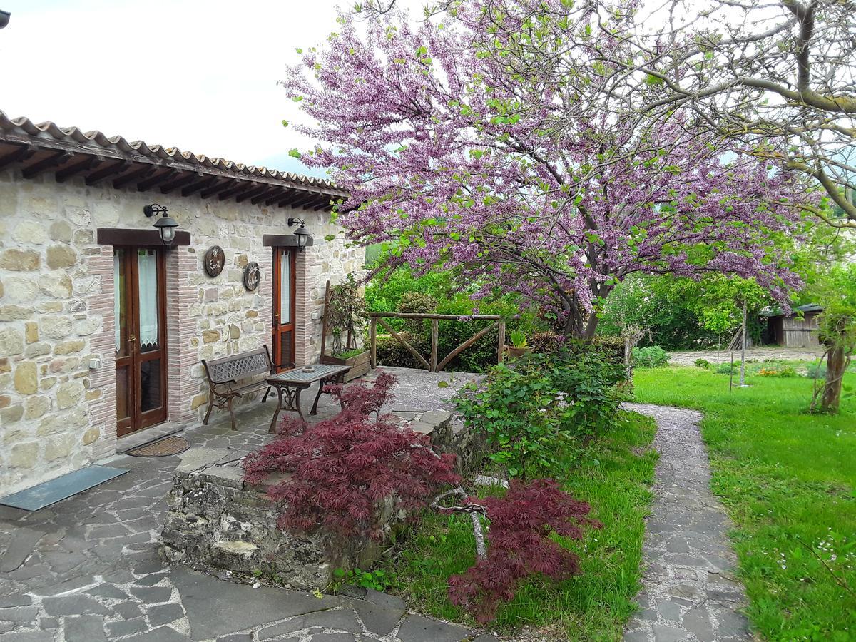 B&B Caselunghe Camerino Exterior photo